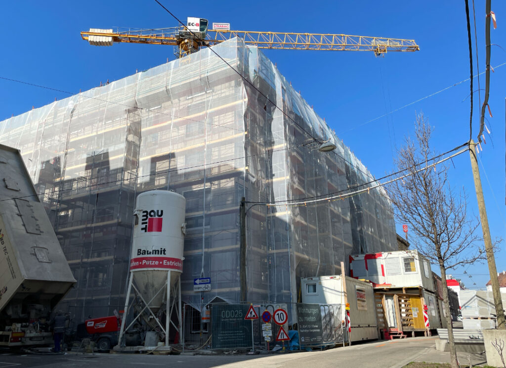 Baustellenupdate - Fassadenarbeiten und Fenstereinbau